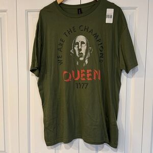 Green Queen Band We Are The Champions T-Shirt XXL